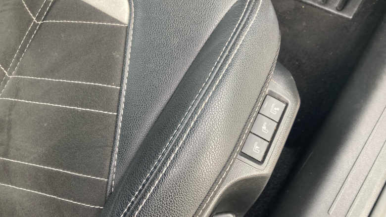 Vauxhall Corsa 1.2 Turbo Ultimate 5dr Auto Petrol Hatchback